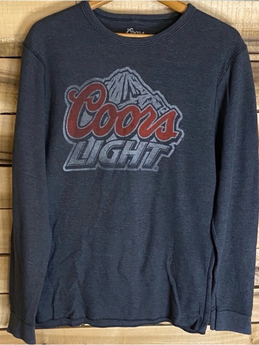 Coors Light Graphic thermal long sleeve shirt size Large (tag XXL)
